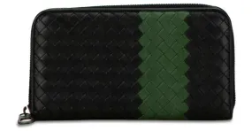 Cartera larga redonda Intrecciato de Bottega Veneta en cuero negro y verde 